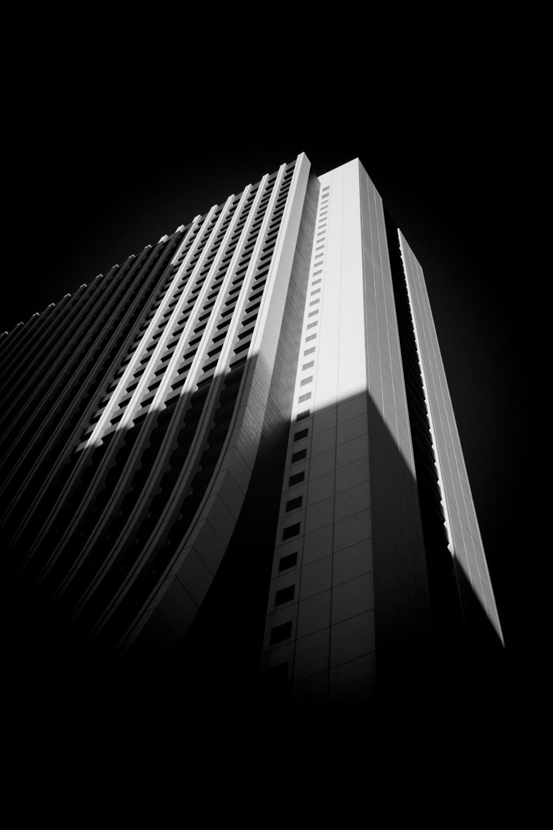 从全球市值最高房企到清盘退市 我国恒大资本市场跌宕终章